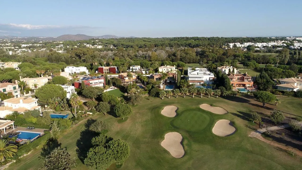 Villa Laguna Golf-Frente Ao Laguna Golf Holiday home Vilamoura